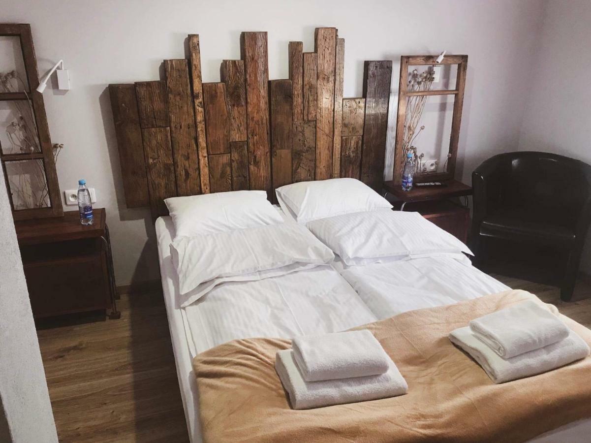Bed and Breakfast Chutor Nad Narwia Ploski Exterior foto